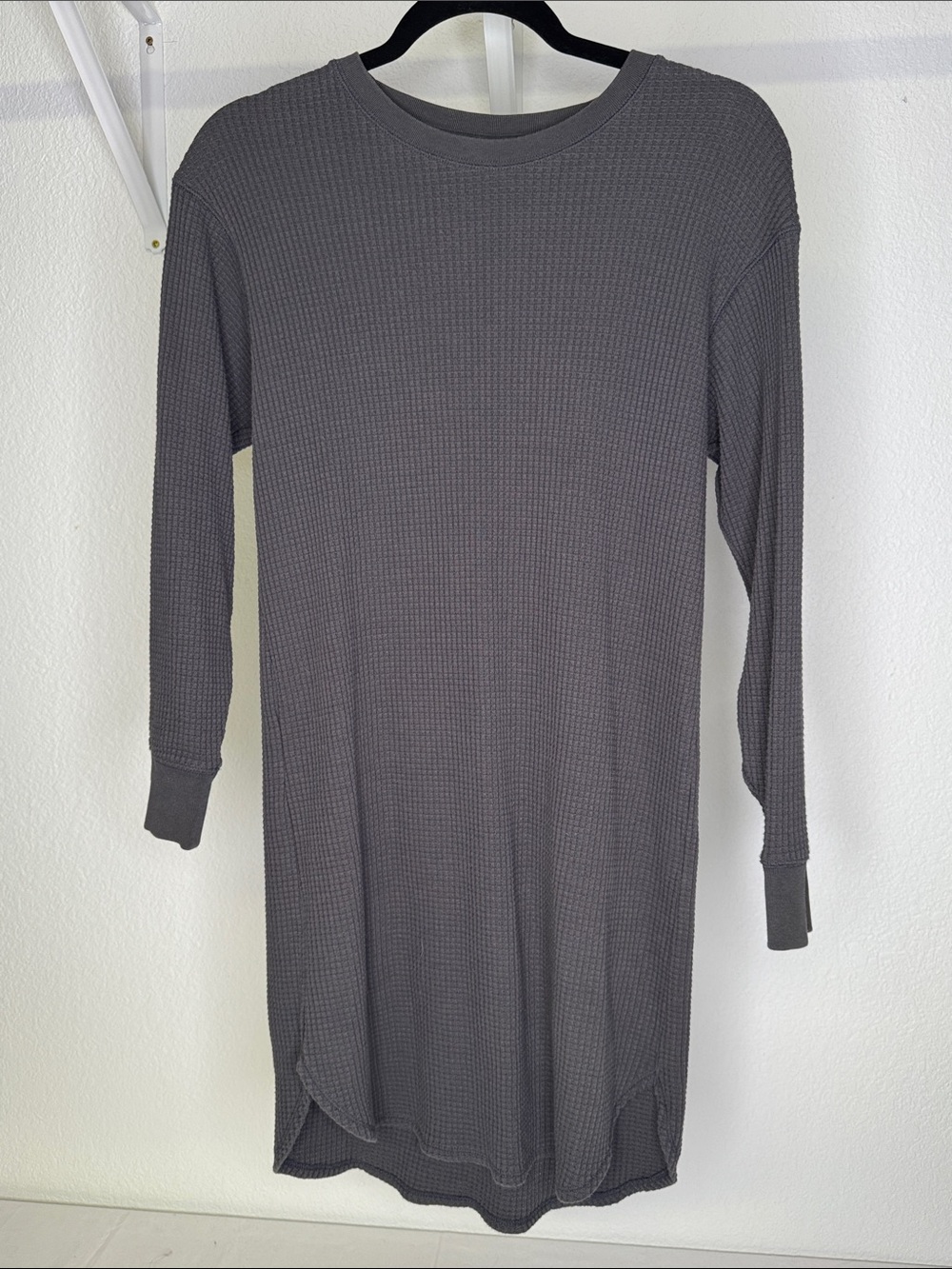 Uniqlo Charcoal Gray Waffle Knit Long Sleeve Tunic